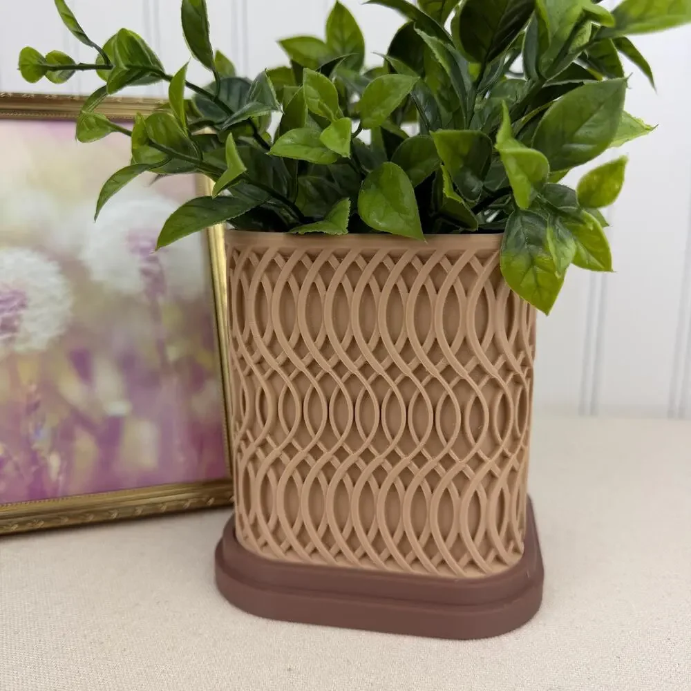 The Glowtide Planter, Indoor Flower Pot, Tabletop Planter. Woven Design